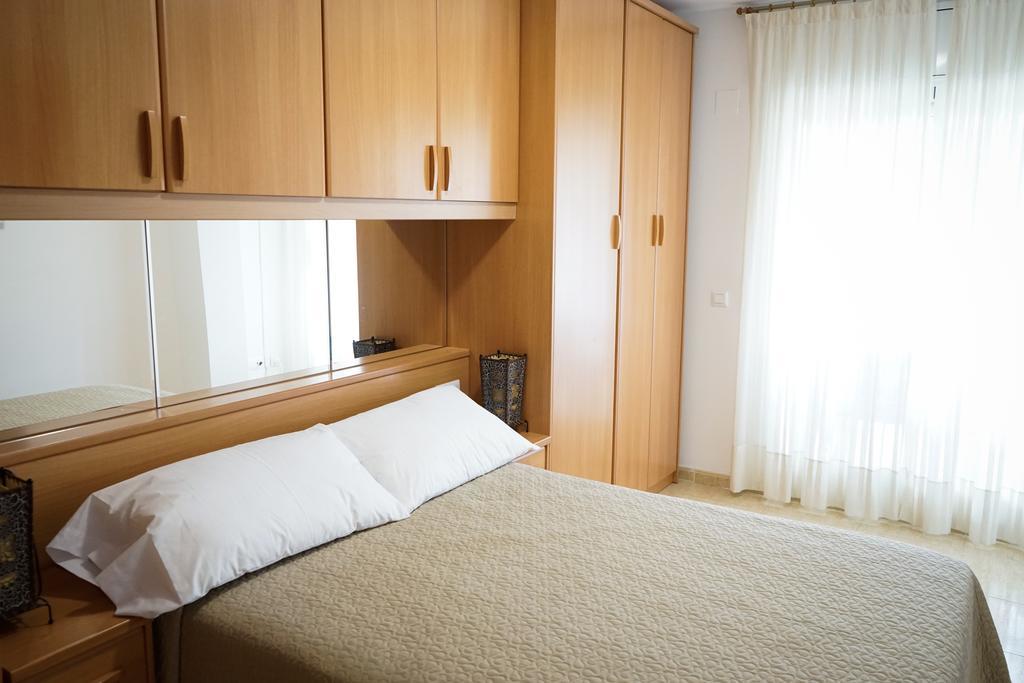 קמברילס Apartamento Port Marino מראה חיצוני תמונה